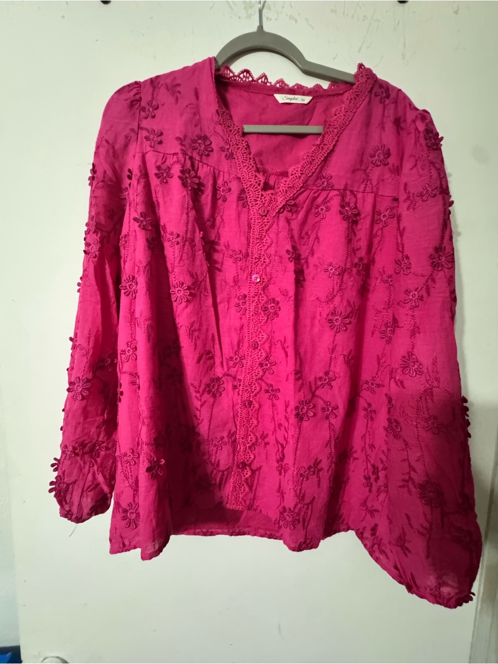 Simplee Bright Fuchsia Embroidered Women's Blouse size XL